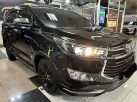 Toyota innova venturer diesel 2020 at