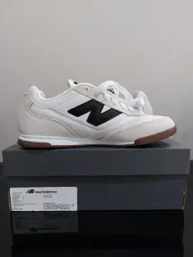 BRAND NEW New Balance RC42 ukuran 39,5