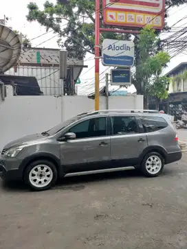 Nissan Grand livina 2013 Bensin