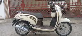 Honda Scoopy F1 tahun 2014.