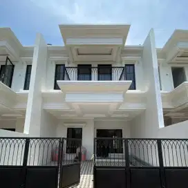 Rumah 2 lantai di meruyung cinere depok