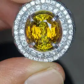 Canary 6.04 ct Ring Perak Microsetting