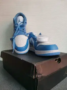 Air jordan 1 low UNC