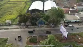 Di sewakan Gudang di jalan Raya pemda Tigaraksa - Tangerang, Banten.