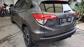 Honda HR-V 2019 E CVT Bensin