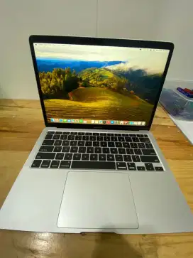 Macbook air 2020 8/128gb i3 flash sale