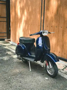 Motor Vespa Antik 1978 Piaggio PX 150cc Rare Kolektor Item