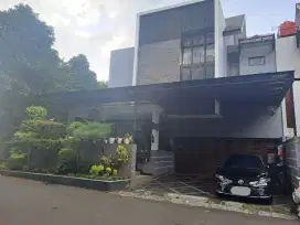 RUMAH ASIA TROPIS DI BILLYMOON PONDOK KELAPA