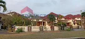 DIJUAL Rumah Lahan Luas dan Terawat Perumahan Dieng Selangkah ke UNMER