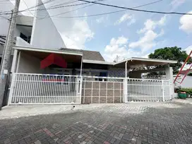 JUAL Rumah Dekat Sekolah Hwa Ind, Kuliner Soekarno Hatta Kota Malang