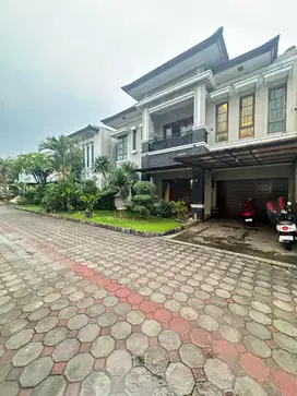 Rumah mewah siap huni dalam cluster di Duren Tiga Jakarta Selatan