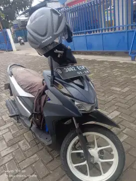 Di juaL Honda Beat Deluxe 2021 ss komplit