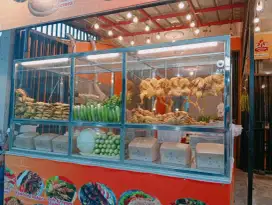 Dibutuh kan kasir dan pelayanan rumah makan