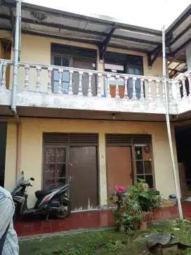 Dijual rumah kost dekat univ Maranatha