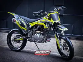 KLX 150 SUPERMOTO BODY GORDON GANTENG SIAP TOURING