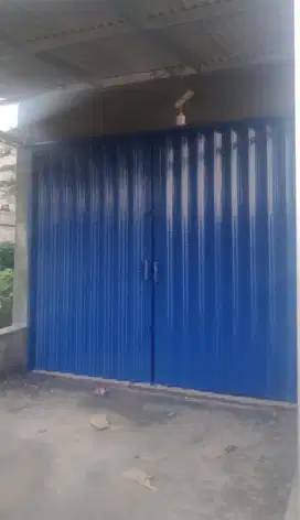 Folding gate rolling door