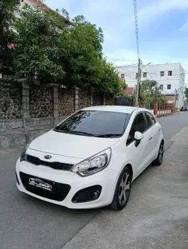 Kia Rio 2013 Bensin