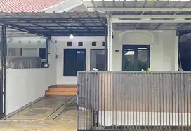 Rumah siap huni di Bukit Golf