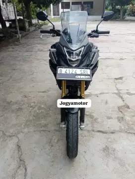 Honda CBX 150X hitam 2022