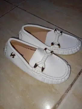 Sepatu Anak Korea White size 30