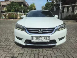 Honda accord 2.4 vti-L 2013