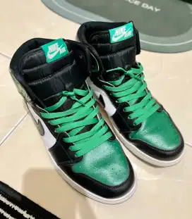 Air Jordan 1 High “Black & Lucky Green” Original Second