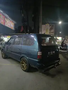 Mobil kesayangan