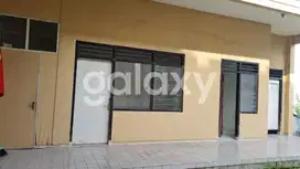 *KOMERSIAL AREA SURABAYA BARAT !!! Disewakan Rumah Raya HR Muhammad*