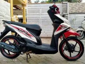 Honda Beat FI Lengkap motor sehat walafiat keterangan detail dibawah