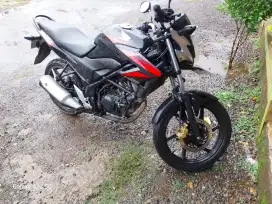 Motor Honda cb 150 r