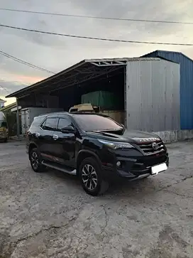 Fortuner VRZ TRD matic diesel 2018