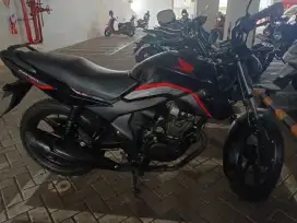 Jual sepeda motor Honda CB Verza 2019 istimewa km rendah