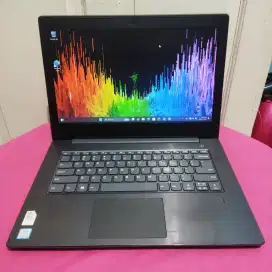 Lenovo V330 i5-8520U 8GB/256GB SSD FHD win 11