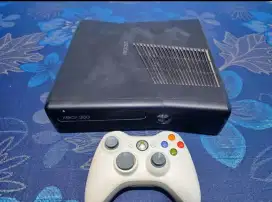 Xbox Slim 360 (RGH)