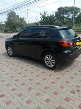 Mitsubishi Outlander 2012 Bensin