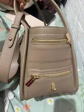 Dijual Tas Heylocal warna beige