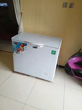 Sewa freezer 200 liter SEMARANG