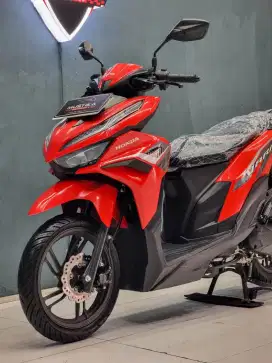 Odo 10rb Simpenan!!Honda Vario 125 fi 2023 Red Glossy Mulus-Mustika