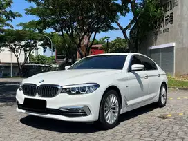 BMW 520I LUXURY LINE 2018