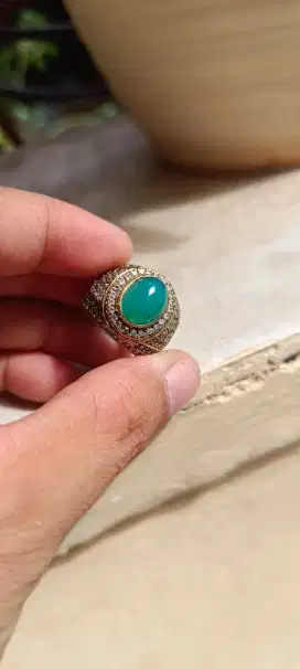 Cincin batu bacan gulau ajib