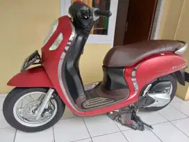 Jual motor Honda Scoopy donat