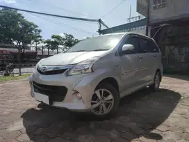 Toyota Avanza 1.5 Veloz Bensin-MT 2016 Silver /