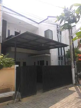 Dijual Rumah Komplek Griya Galaxy Batuampar