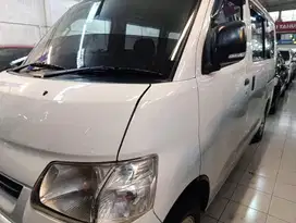 DAIHATSU GRANDMAX STW 1.3 Front Face 2016 PUTIH OTOMART SURABAYA