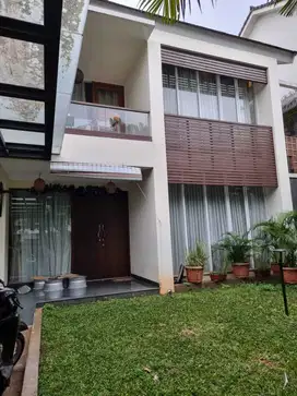 Rumah Mewah Semi Furnish di Pondok Indah Jaksel (16,5 M) 13920 oc