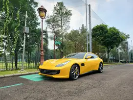 Ferrari GTC4 Lusso T 2019 Giallo