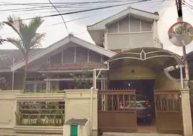 Rumah Murah Strategis Terawat Area Buah Batu Turangga Bandung