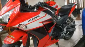 Honda CBR 150 tahun 2015