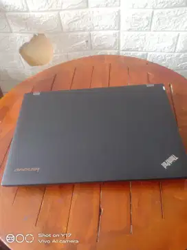 Laptop Lenovo thinkpad l440 core i5 ram 8 GB SSD 256 GB batrai uawet