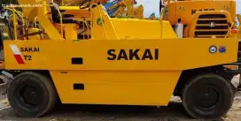 Tire Roller Sakai TS200 ex Import tahun 2024